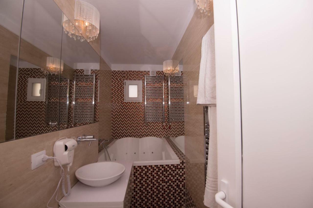 Ferienwohnung Altezza Iasi Exterior foto